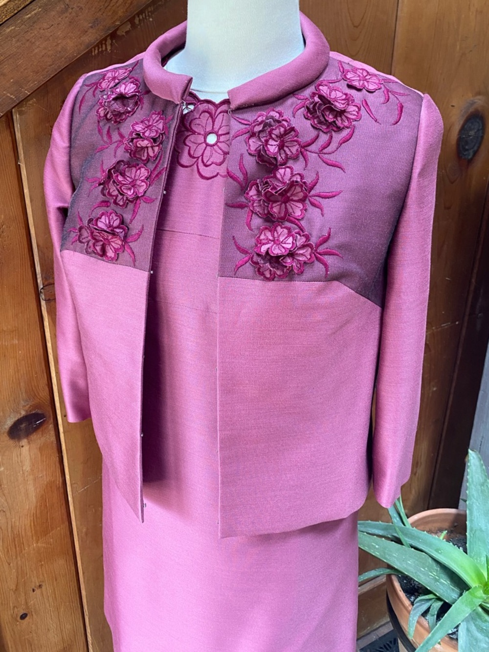 Vintage Custom Tailored Floral Embroidery Sheath Dress & Jacket